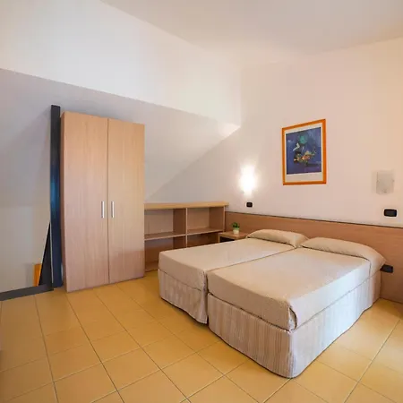Voi Baia Di Tindari 4*