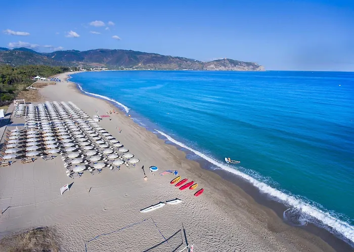 Voi Baia Di Tindari Фурнари