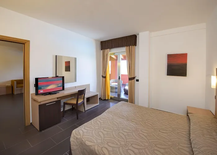 Voi Baia Di Tindari 4*