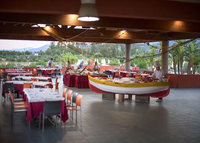 Voi Baia Di Tindari 4* Фурнари