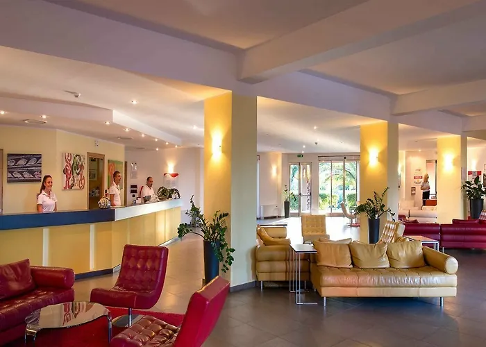 Voi Baia Di Tindari 4* Фурнари